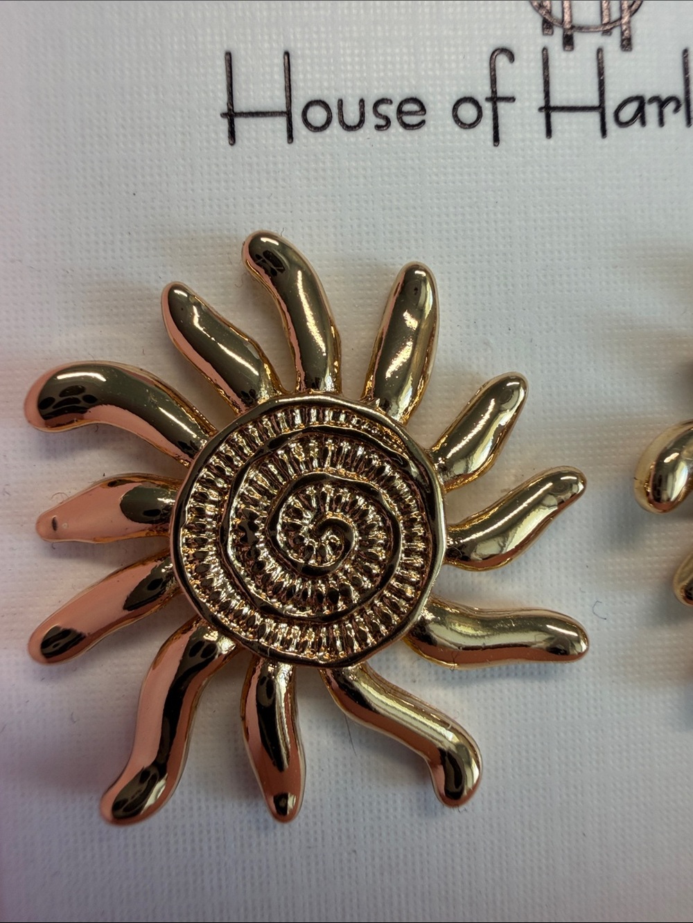 House of Harlow 1960 | Radiant Celestial Sunburst Statement Earrings - Picture 8 of 8